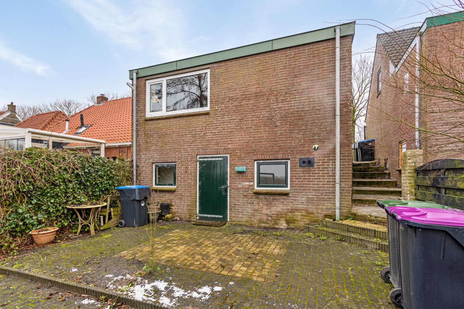 Dijkwoning verkocht | onder voorbehoud in Oudebildtzijl