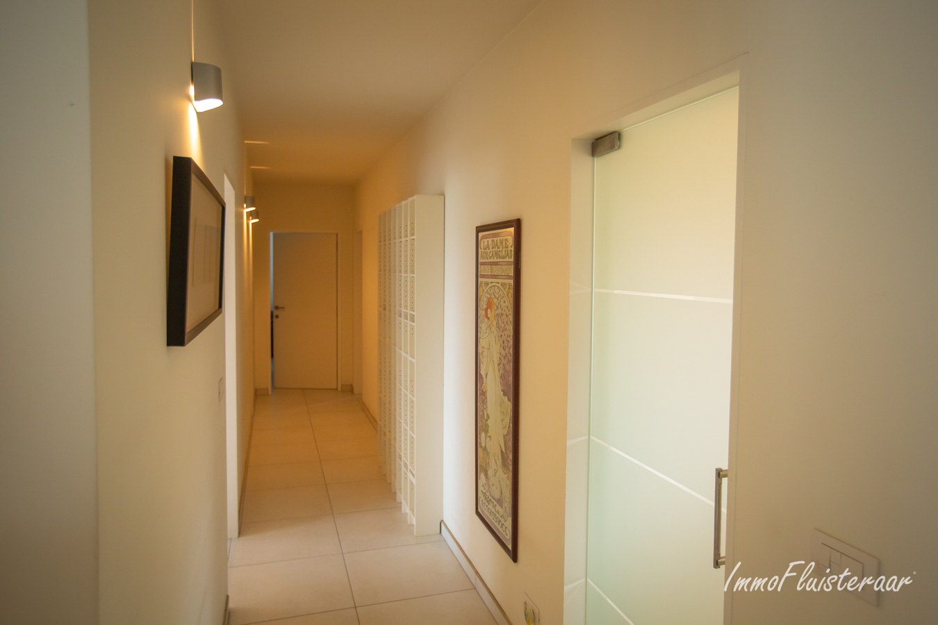 Instapklare moderne bungalowwoning met loods en aanpalende weilanden op 6929m&#178;. 