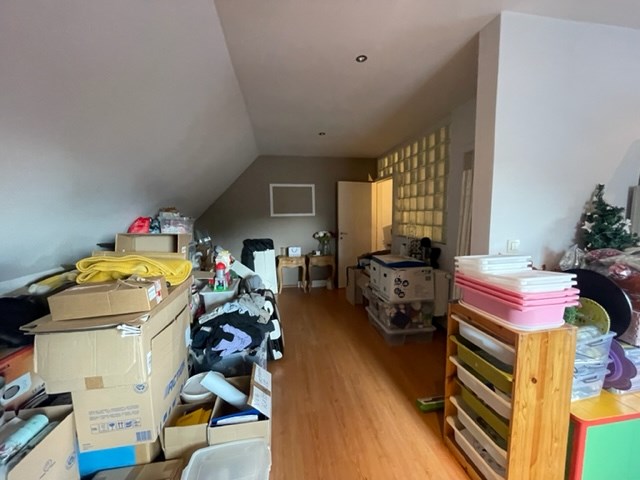 Prachtige half-open woning gelegen te Kasterlee - Tielen! 