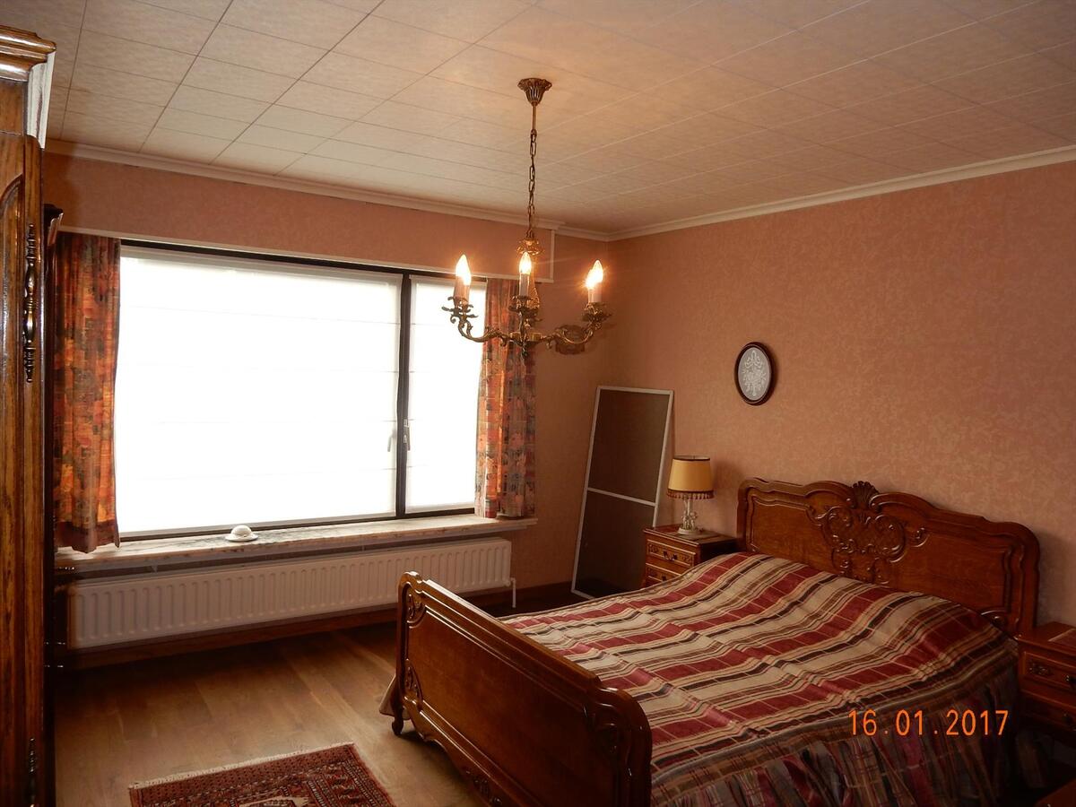 TE KOOP: ALLEENSTAANDE WONING OP TOPLOCATIE 