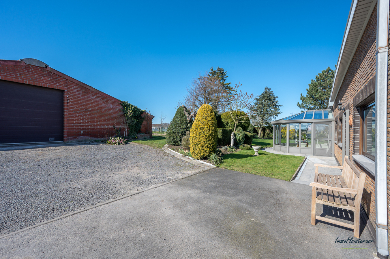 Woning met landelijke vergezichten en loods op ca.68a 