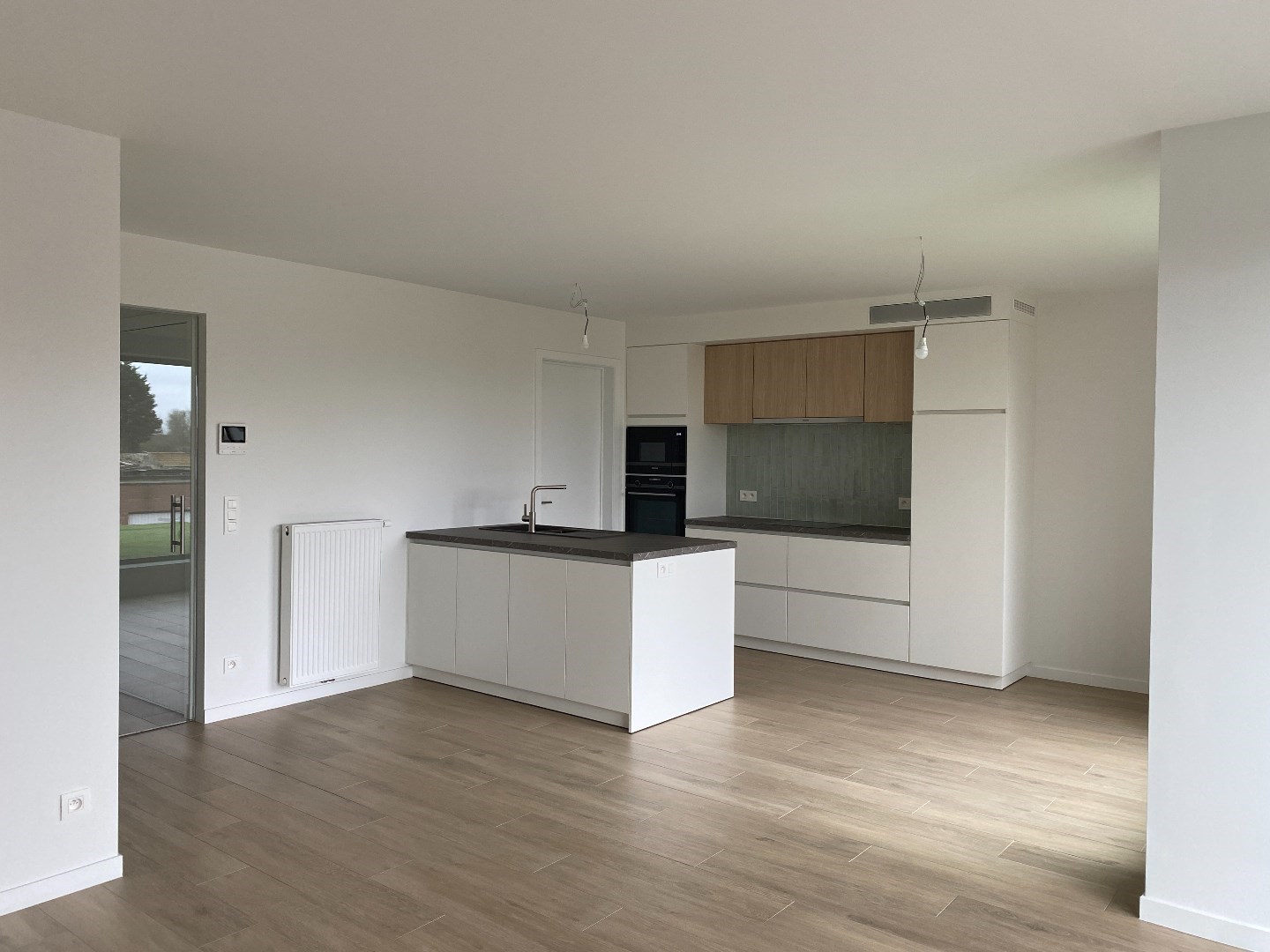 Nieuwbouw appartement met 2 slaapkamers en terras 