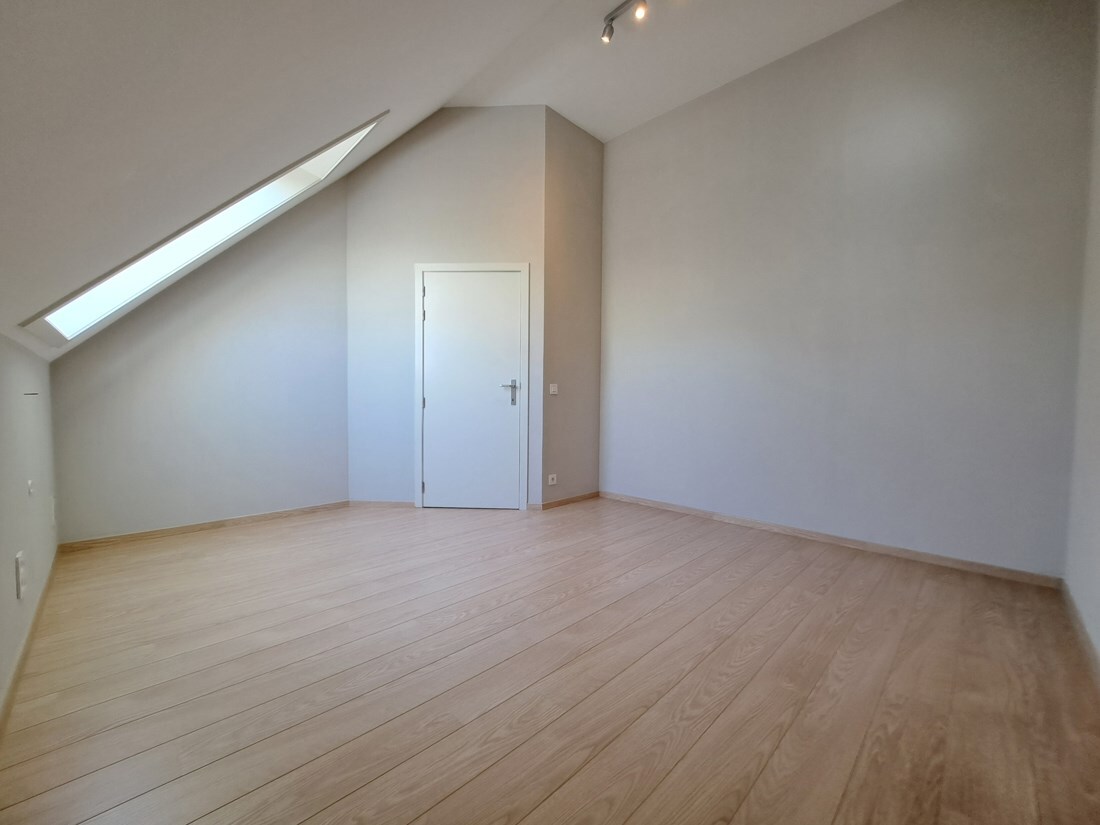 Perfect onderhouden rijwoning te Lommel 