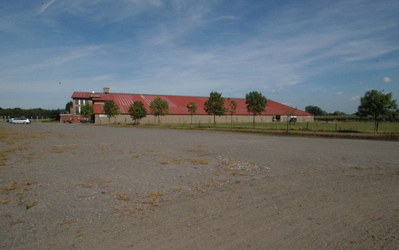 Hippisch complex ‘Azelhof’ op ca. 16 ha te Koningshooikt (Lier) 