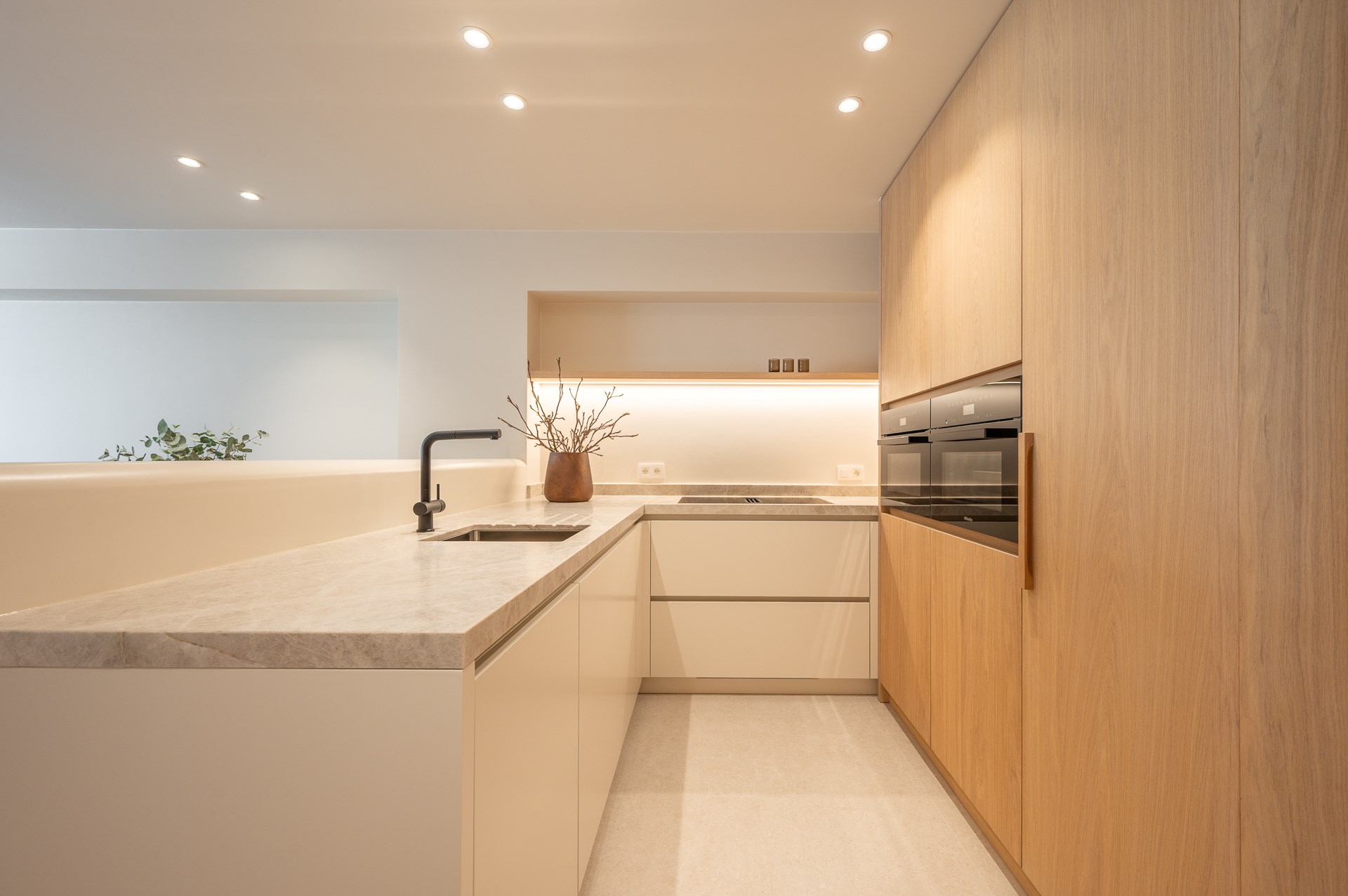 Luxueus gerenoveerd appartement met zeezicht in het Zoute. 