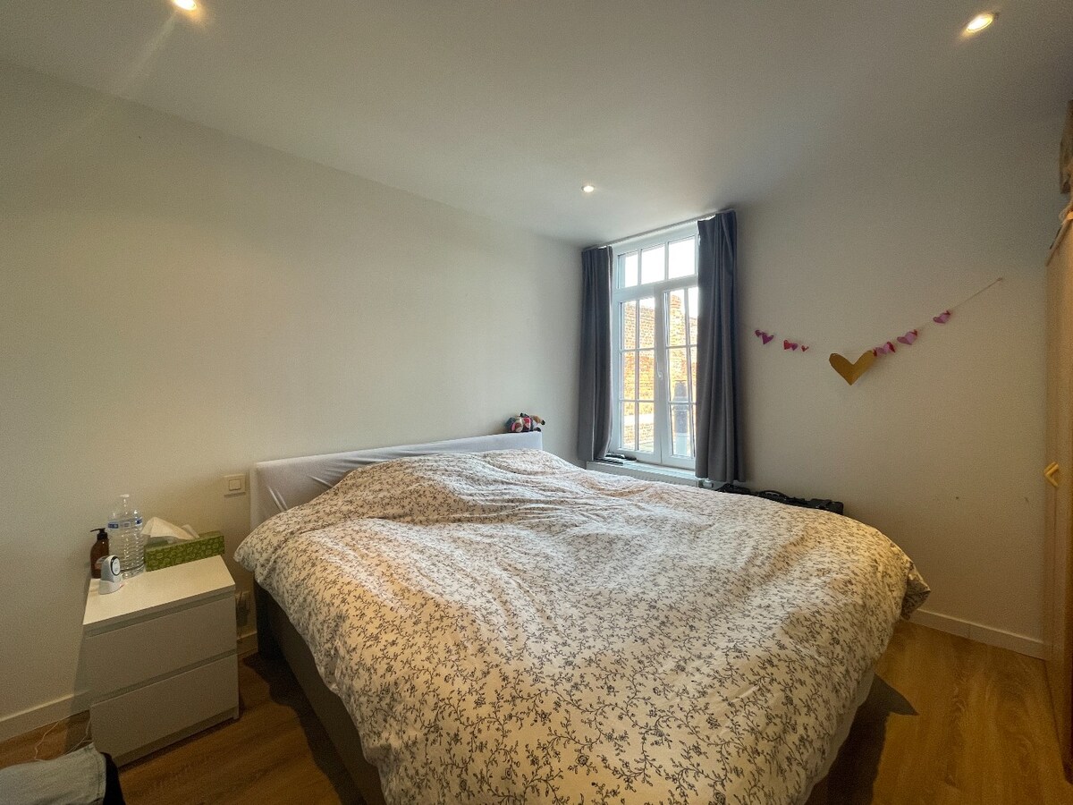 Volledig gerenoveerde woning in het centrum van Roeselare, vrij op 1/02/2025 