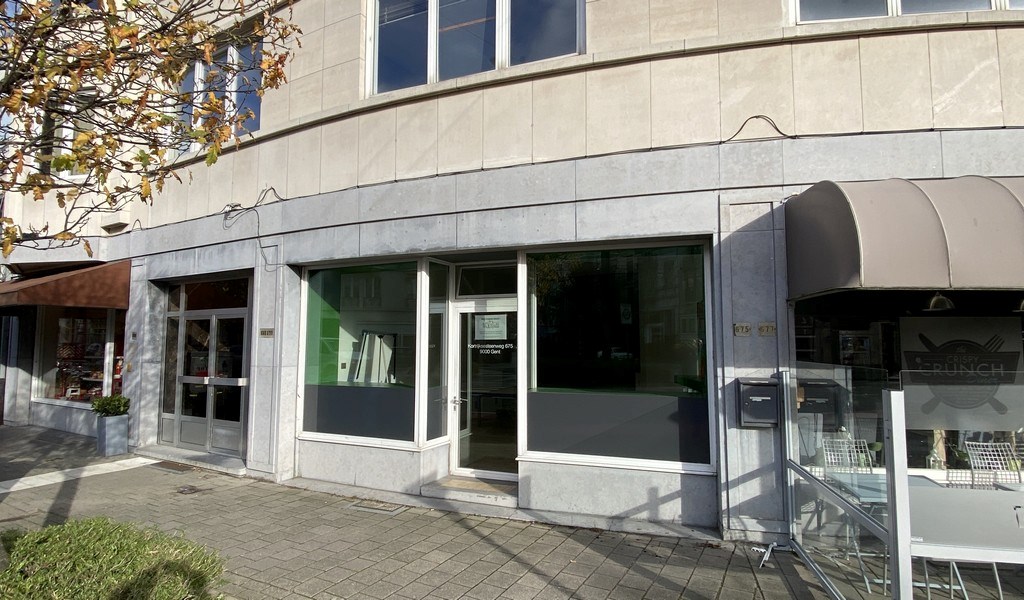 Winkel of kantoor vlakbij station Gent-Sint-Pieters