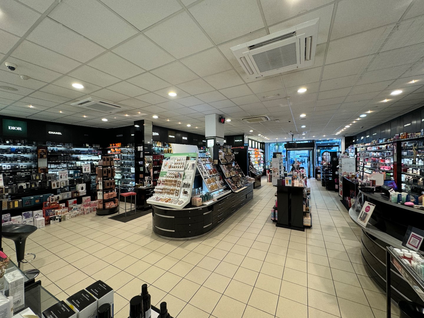Handelspand te huur op toplocatie in het centrum van Tongeren 