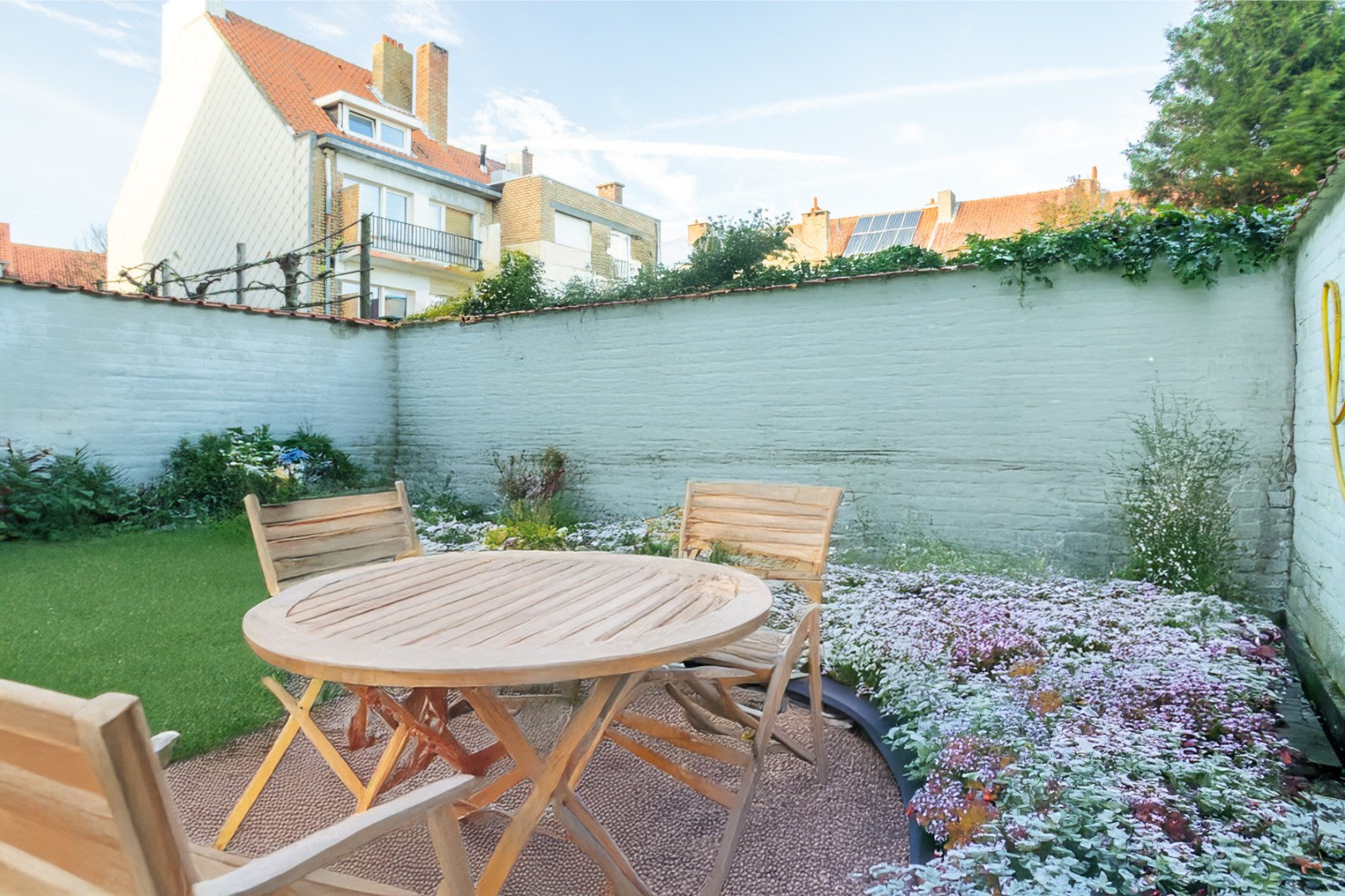BUITENKANS! Vergund, te renoveren appartementsgebouw met 3 entiteiten 