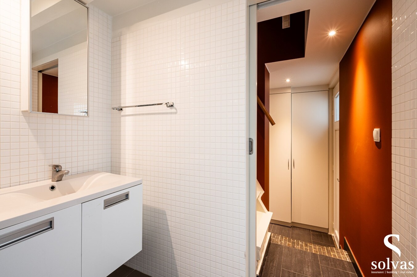 Stijlvol gerenoveerde woning in het centrum van Knesselare 
