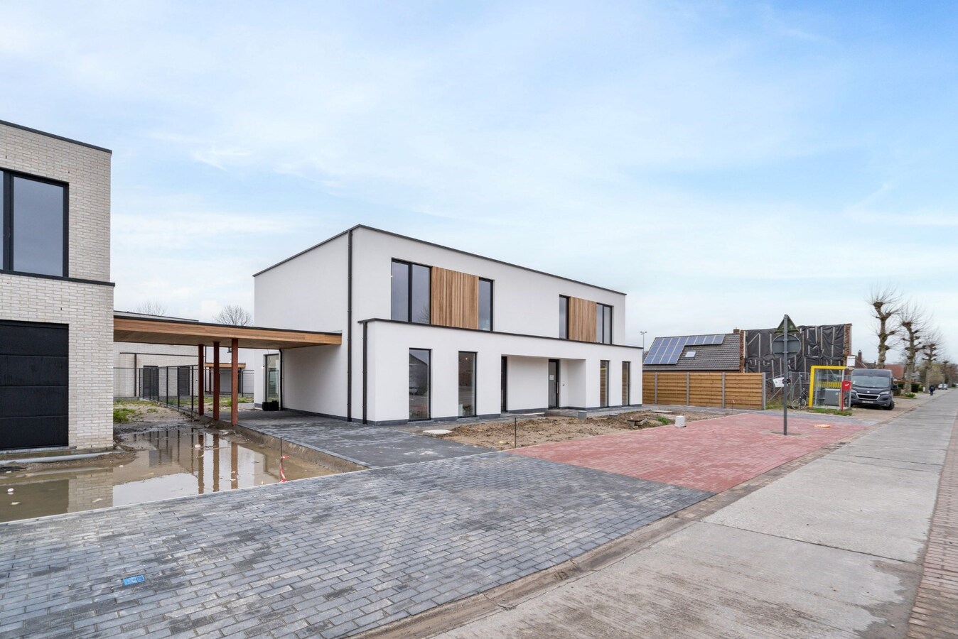 Halfopen nieuwbouwwoning met 3 slaapkamers te Koekelare 
