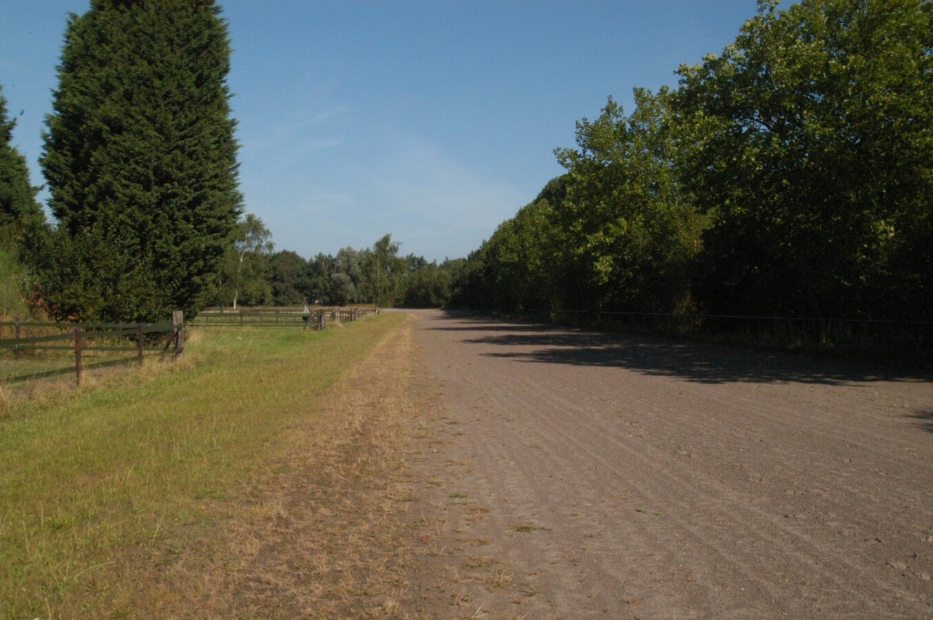 Hippisch complex ‘Azelhof’ op ca. 16 ha te Koningshooikt (Lier) 