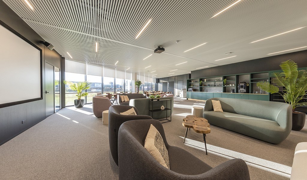 Full service kantoren in SkylinE40 business center in Aalst