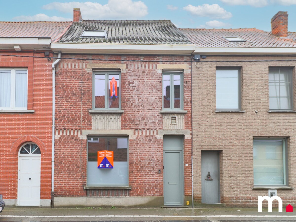 Instapklare toffe woning te Kortrijk ! 