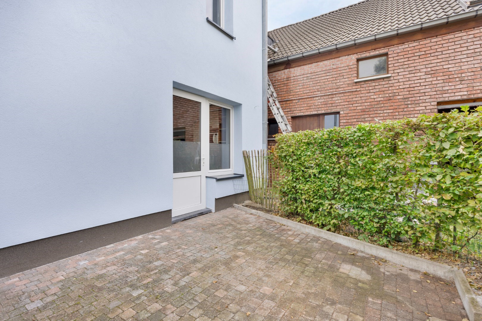 Woning met 3 slaapkamers, goede bereikbaarheid en veel winkels - EPC 188 kWh/m&#178; - bewoonbare oppervlakte 140 m&#178; 