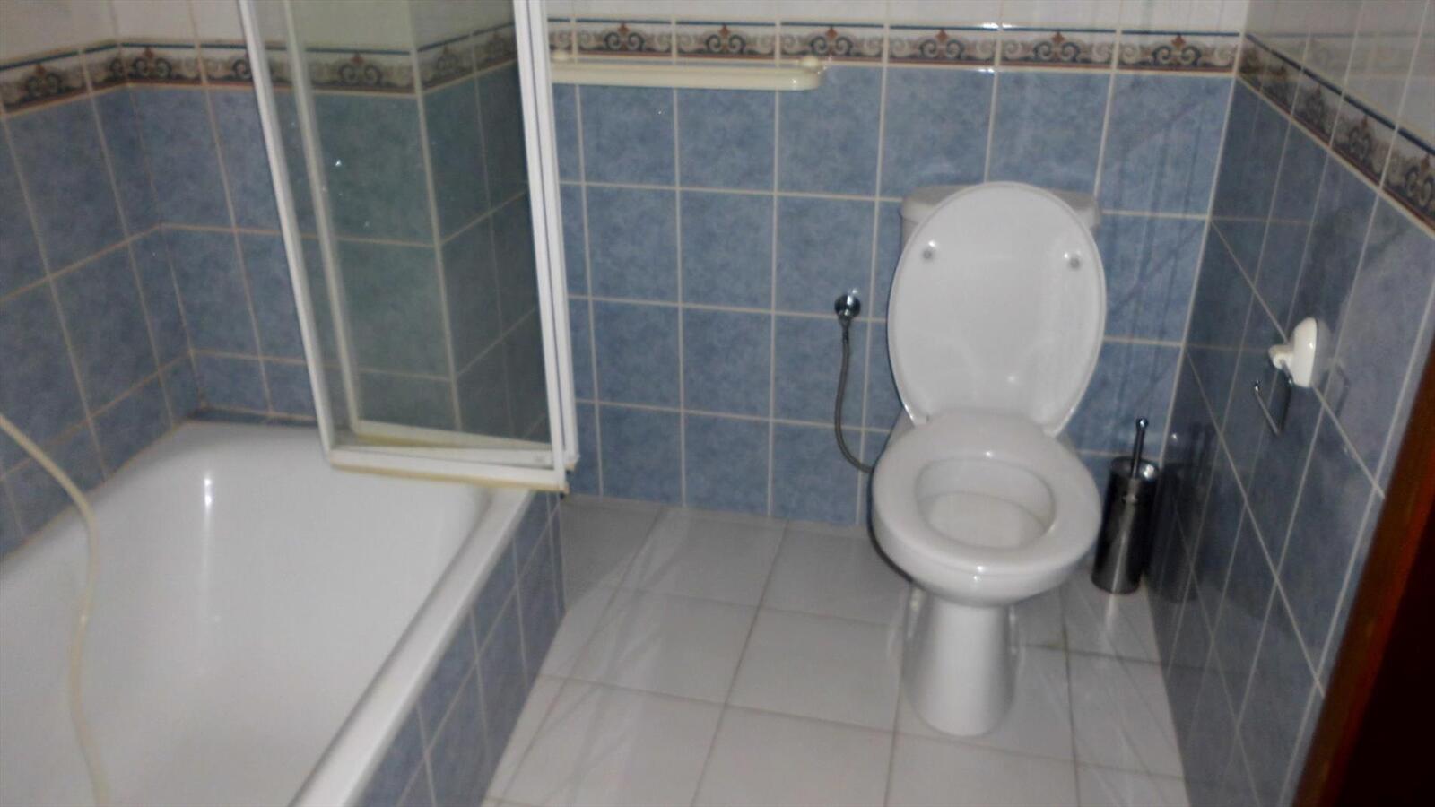 Instapklaar appartement op het 1e verdiep. 