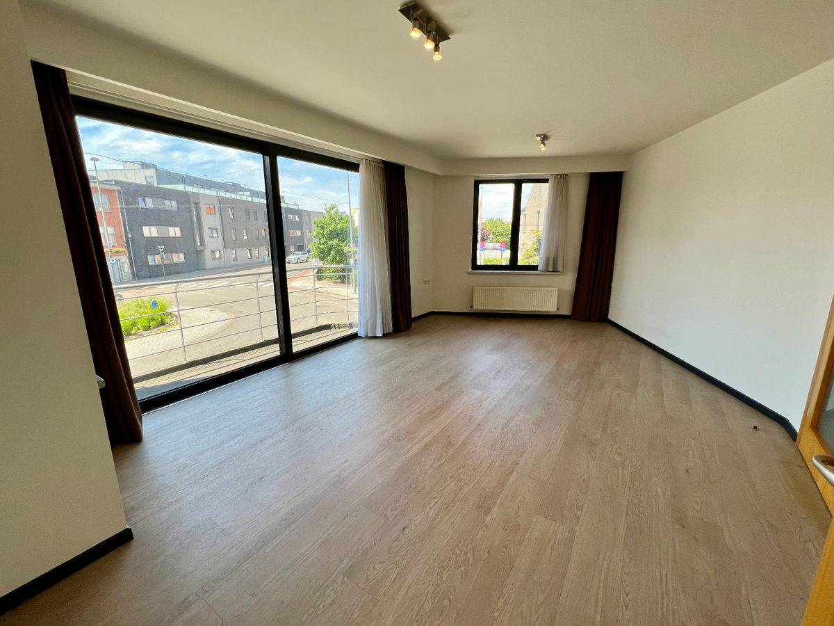 Lichtrijk appartement (1 slpk) in centrum van Wommelgem, ideaal voor senioren! 