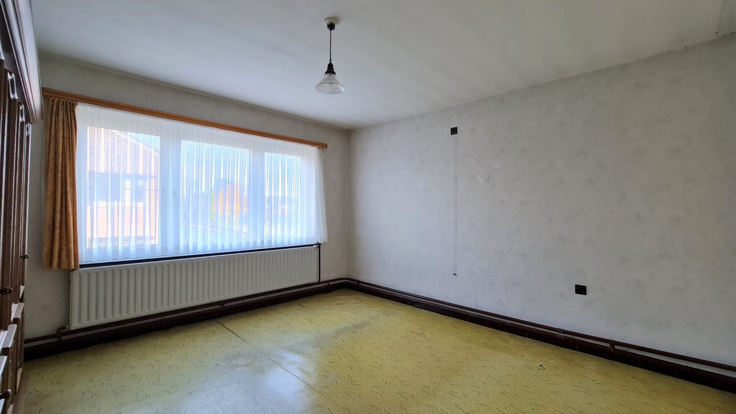 Betaalbare woning op riant perceel van 2330m&#178; 