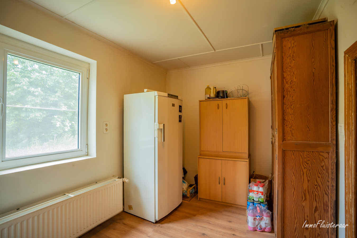 Te renoveren woning met aanhorigheden en weiland op ca. 80a te Kortenaken (Vlaams-Brabant) 