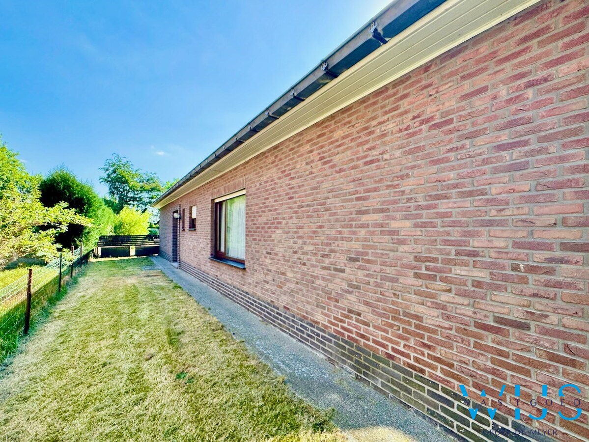 Ideale bungalow op 930m&#178; in Ertvelde 