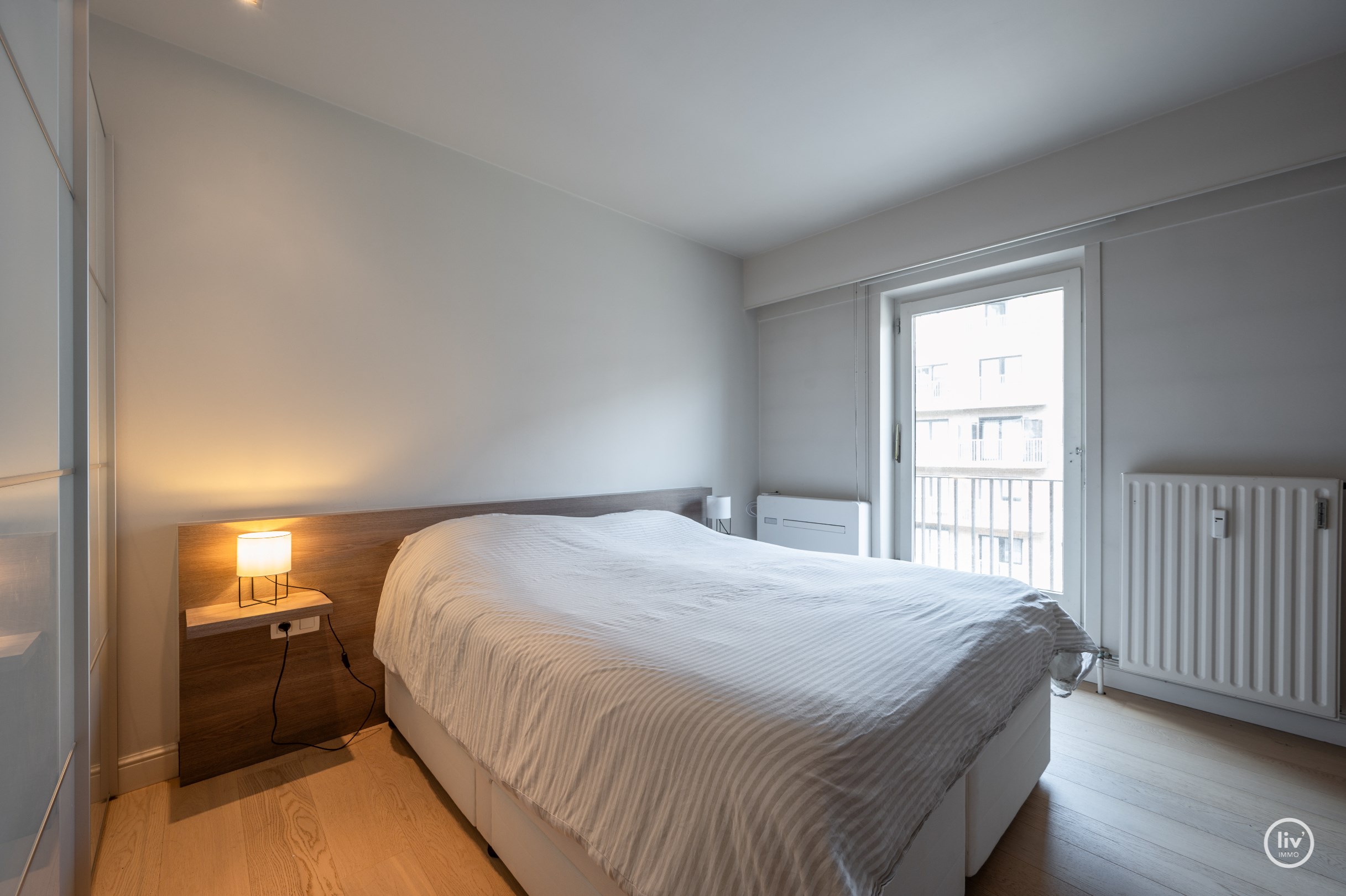 Appartement confortable et bien entretenu avec une chambre, situ&#233; au centre de l&#39;avenue L&#233;opold &#224; Knokke. 