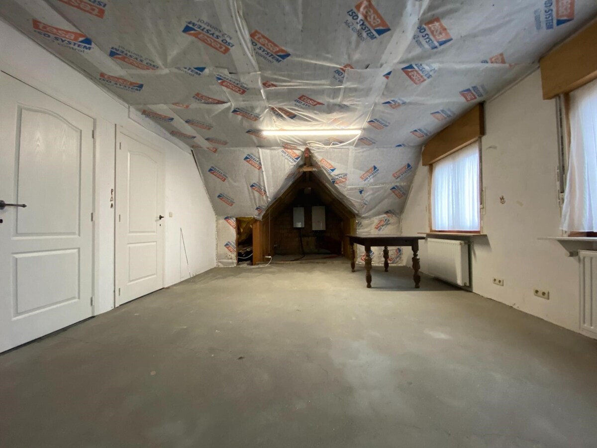 Woning met loods te Kortemark 