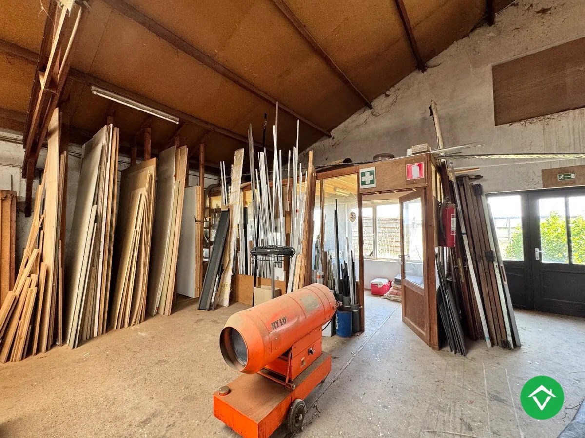 Ruime open bebouwing met 3 slaapkamers op groot perceel in Koekelare 