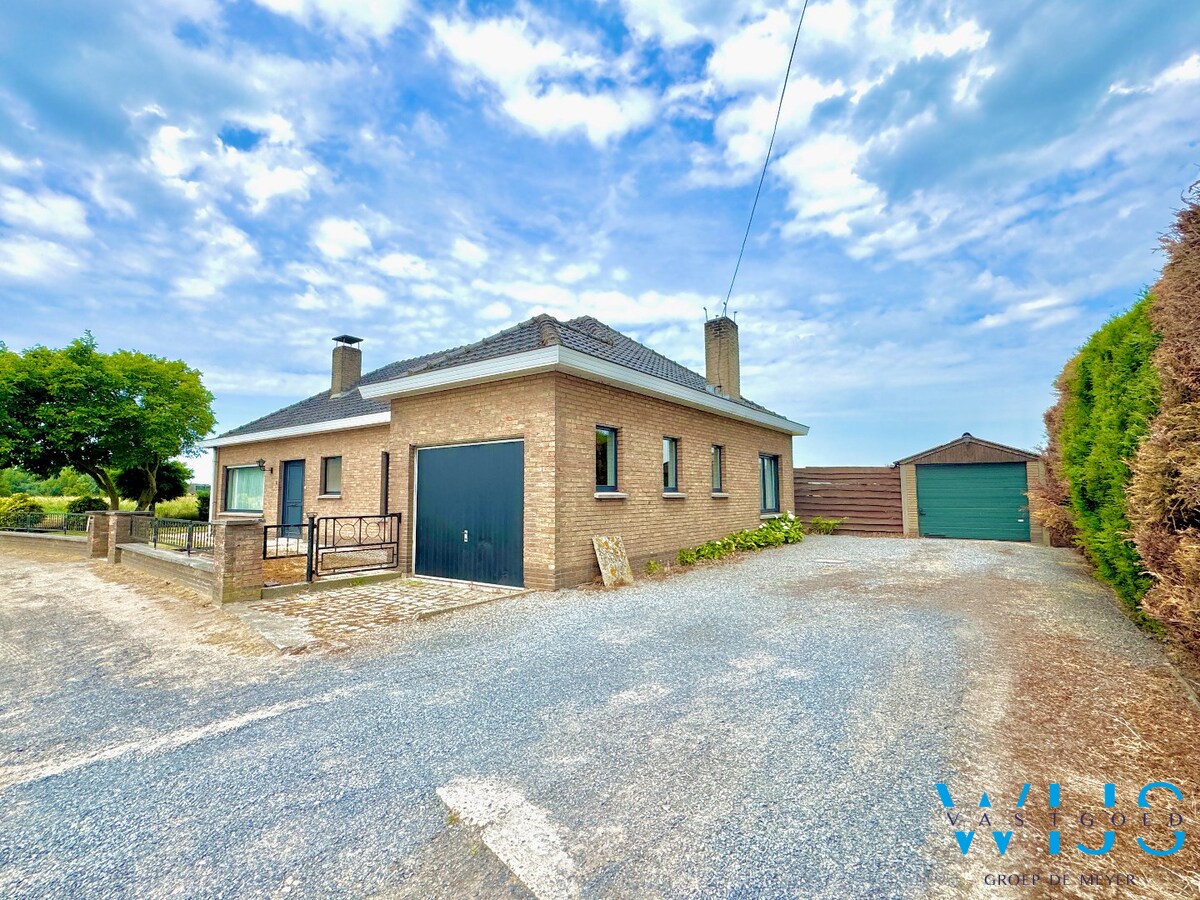 Te renoveren bungalow in ultra rustige omgeving! 