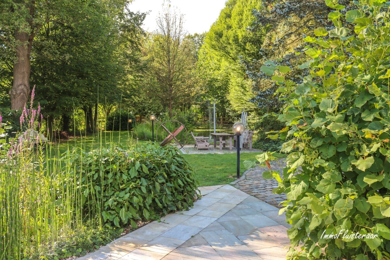 Maison pr&#234;te &#224; emm&#233;nager avec jardin idyllique sur un terrain de 28 ares &#224; Hasselt 