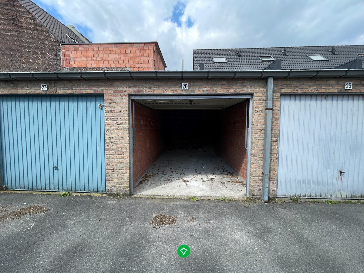 Garagebox gelegen in centrum Roeselare 