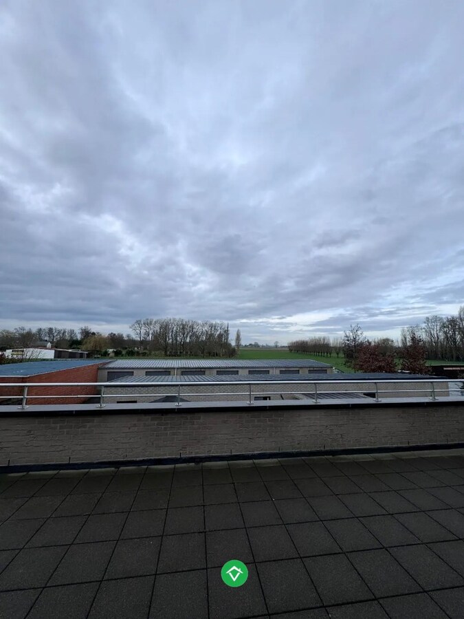 Appartement met 2 slaapkamers en zeer groot terras te Koekelare 