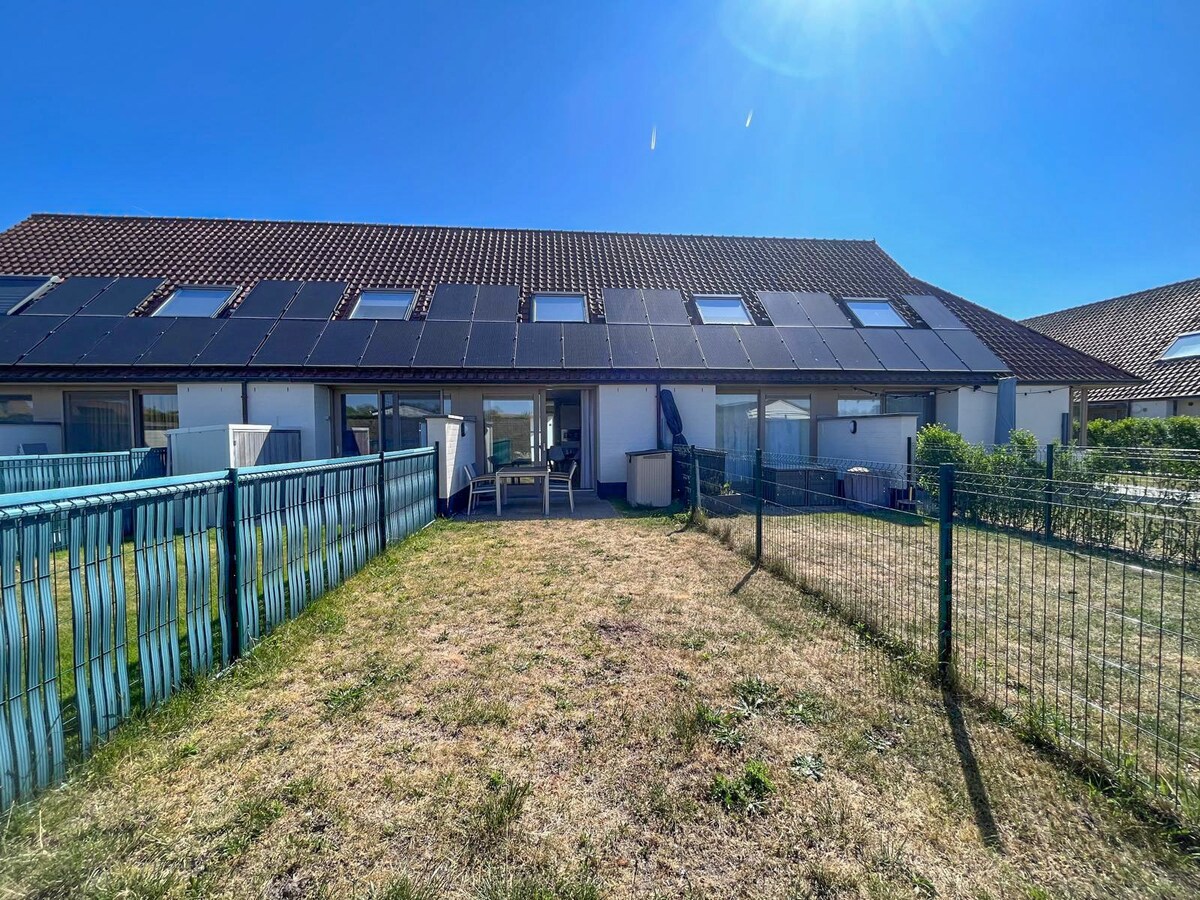 Maison de vacances avec jardin orient&#233; sud &#224; distance de marche des dunes prot&#233;g&#233;es. 
