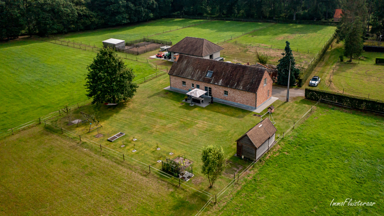 Charmante woning met paardenfaciliteiten op ca 2,7 Ha te Herselt 