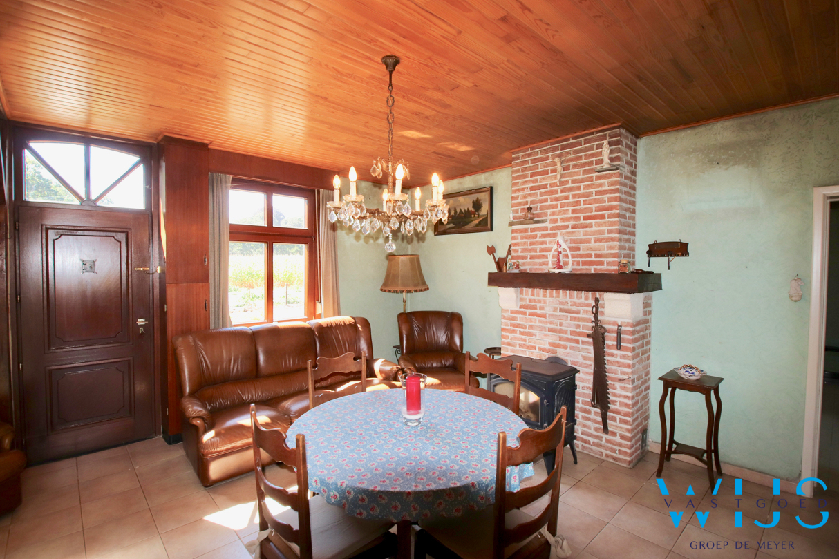 Fantastisch gelegen woonhuis op 1430m&#178; te Lievegem ! 