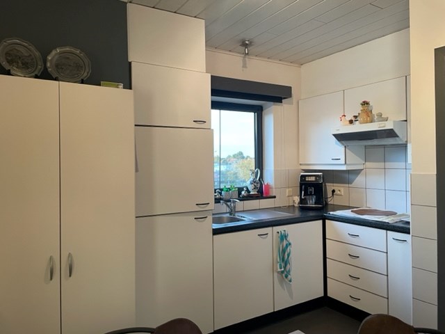 Sfeervol en aangenaam  appartement/studio met terras en &#233;&#233;n slaaphoek te Geel! 