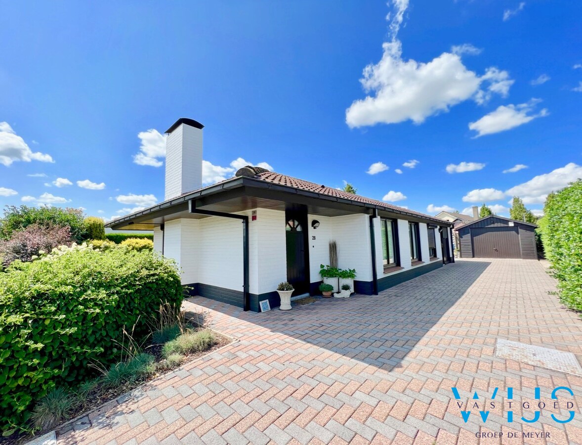 Enorm goed gelegen bungalow op 668 m&#178; te Ertvelde ! 