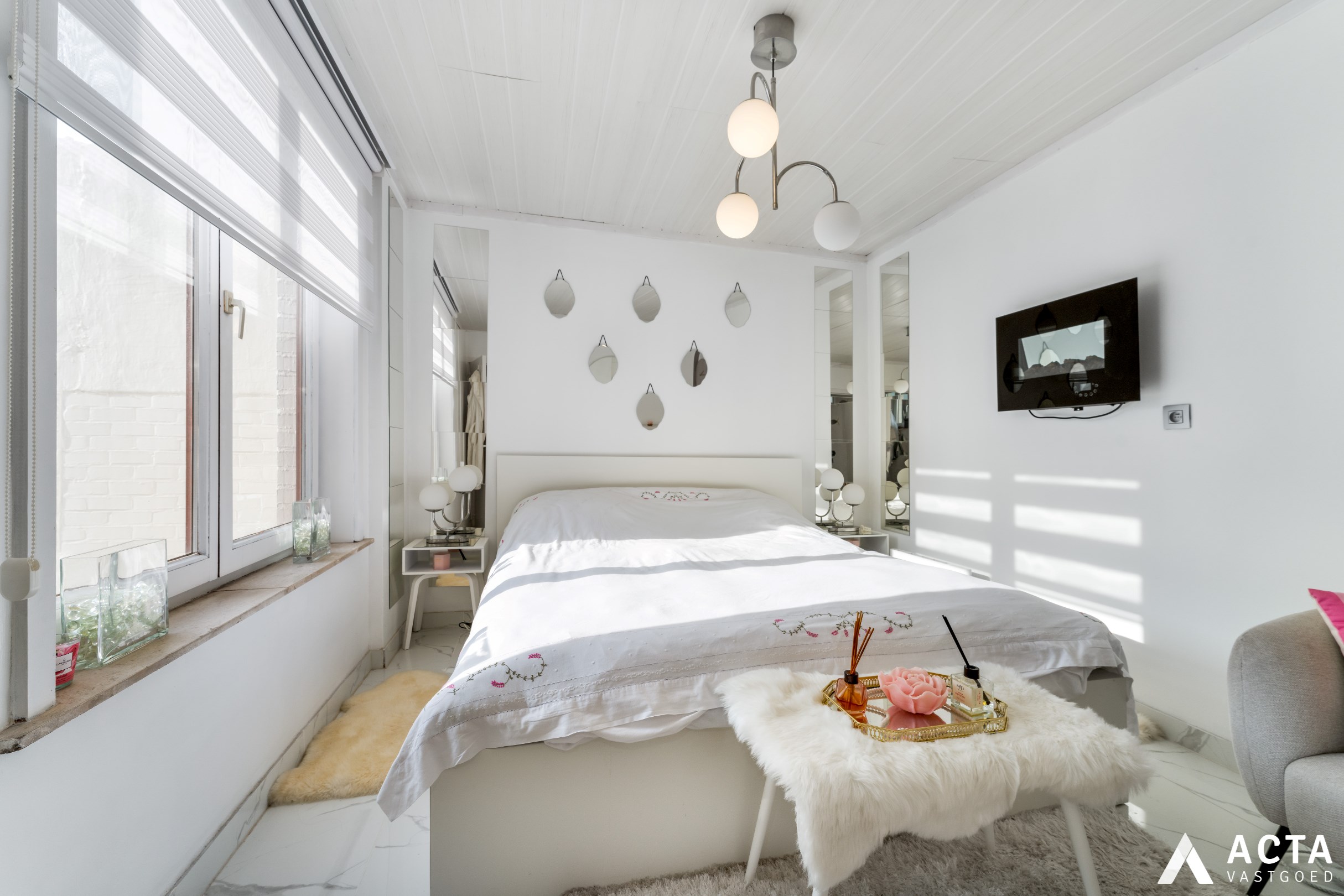 Gerenoveerd appartement twee slaapkamers nabij Ostend Tennis Club 