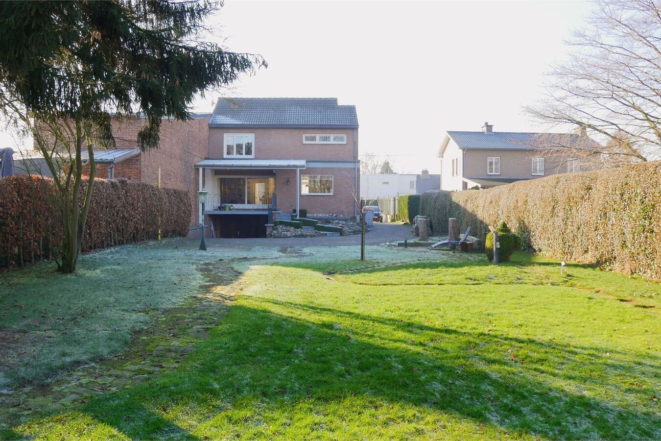 Tof gerenoveerde woning op 1245 m&#178; vlakbij Maastricht 