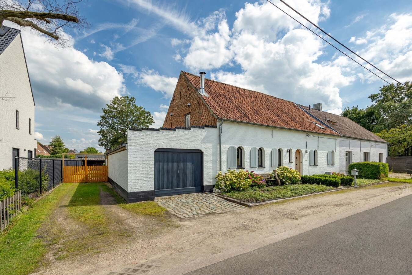 Karaktervolle hoeve op 945 meter-kangoeroewoning mogelijk 