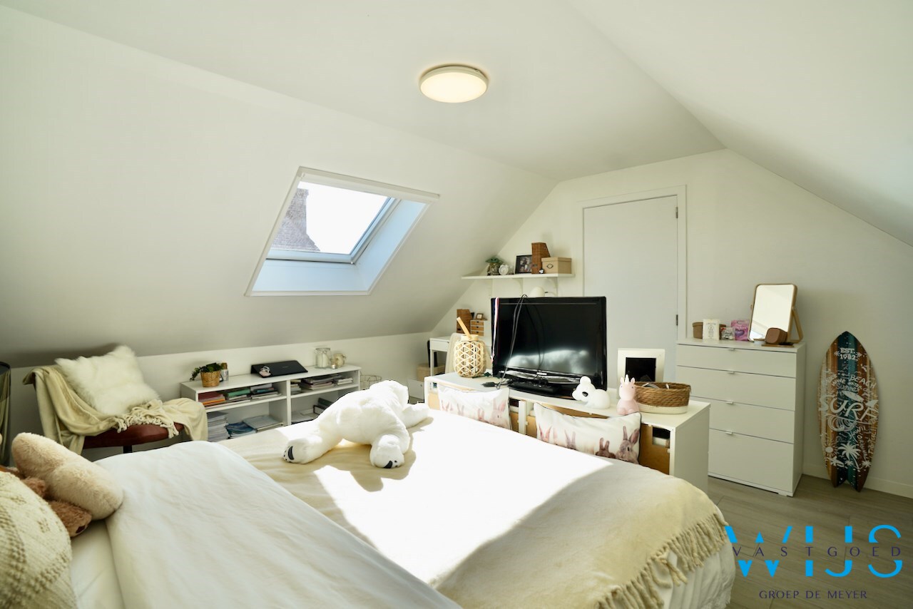 Recent woonhuis met LOODS te WIPPELGEM/ EVERGEM ! 