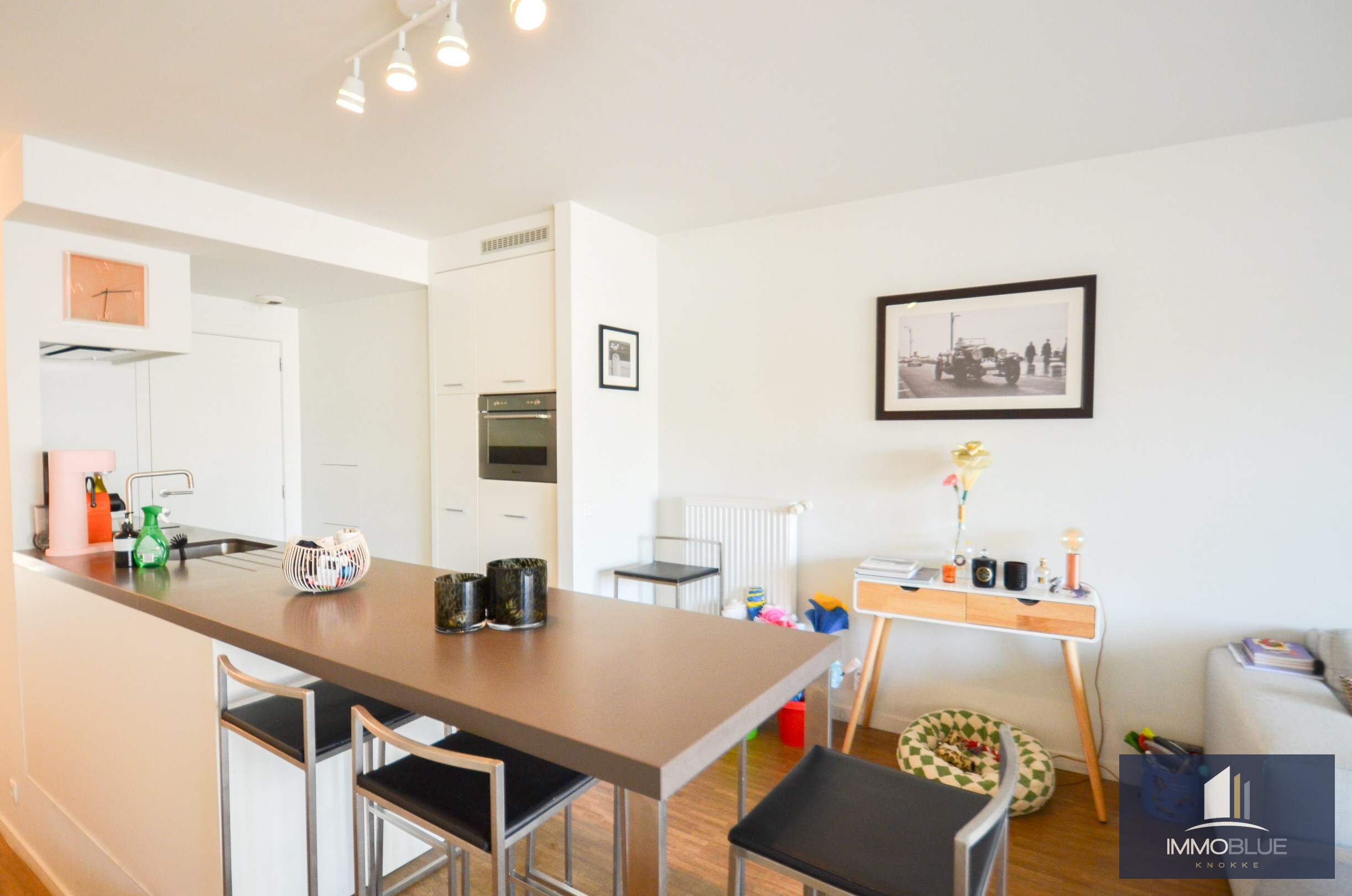 Appartement avec jardin situ&#233; au calme, &#224; proximit&#233; de l’Avenue du Zoute. 