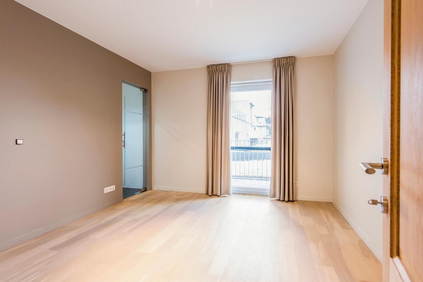 Luxueus appartement met 2 slaapkamers in unieke stadsvernieuwingsproject &#39;De Munt&#39; te Roeselare 