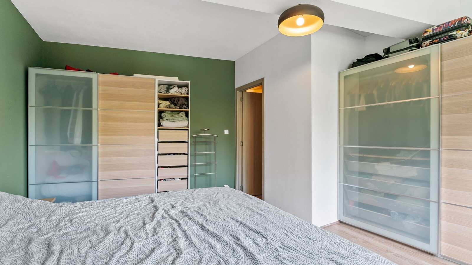 EZEMAAL - instapklare woning 5 slks 