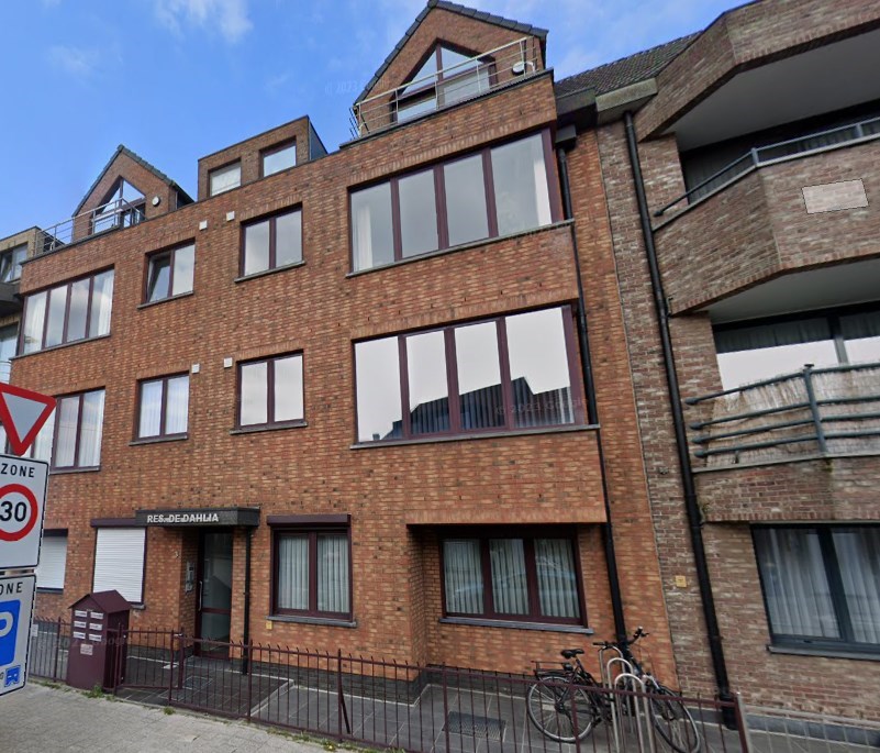 Ruim appt. met 2 slpks en bew. opp. van 100 m2 in centrum van Wommelgem! 