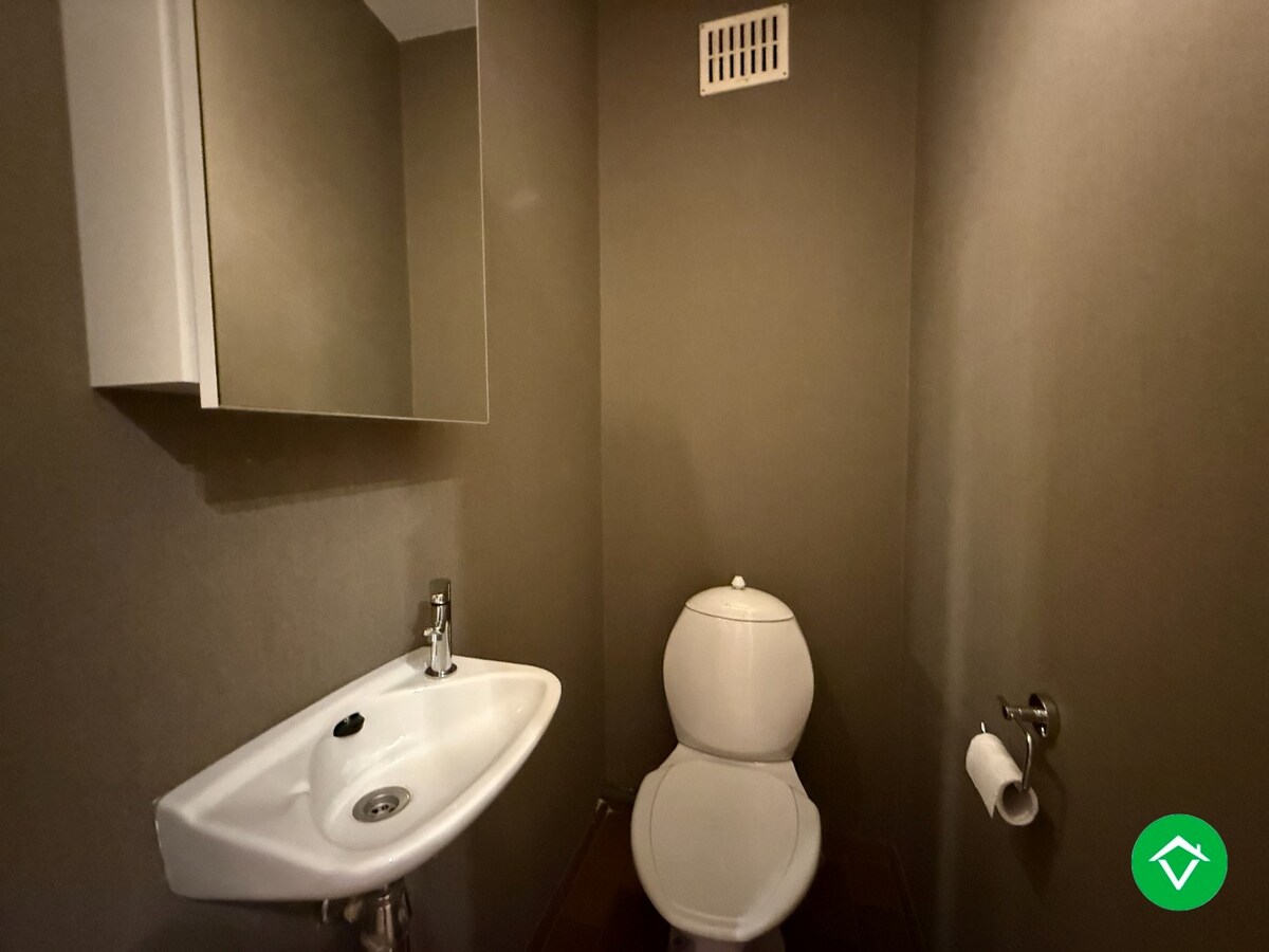 Gelijkvloers appartement met 2 slaapkamers in het centrum van Roeselare 