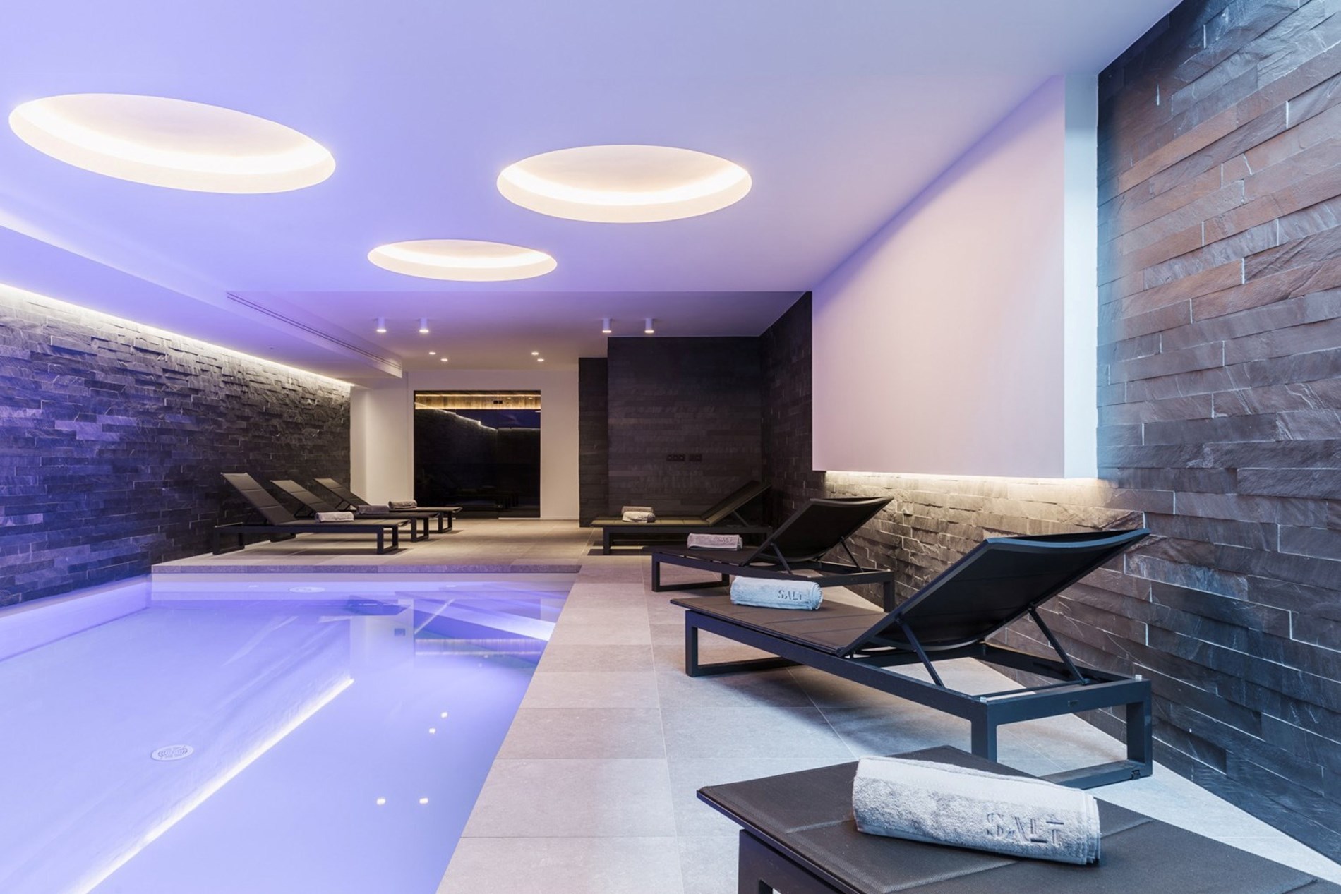 Uniek Investeringspand te Koop – Luxe, Locatie &amp; Rendement! 