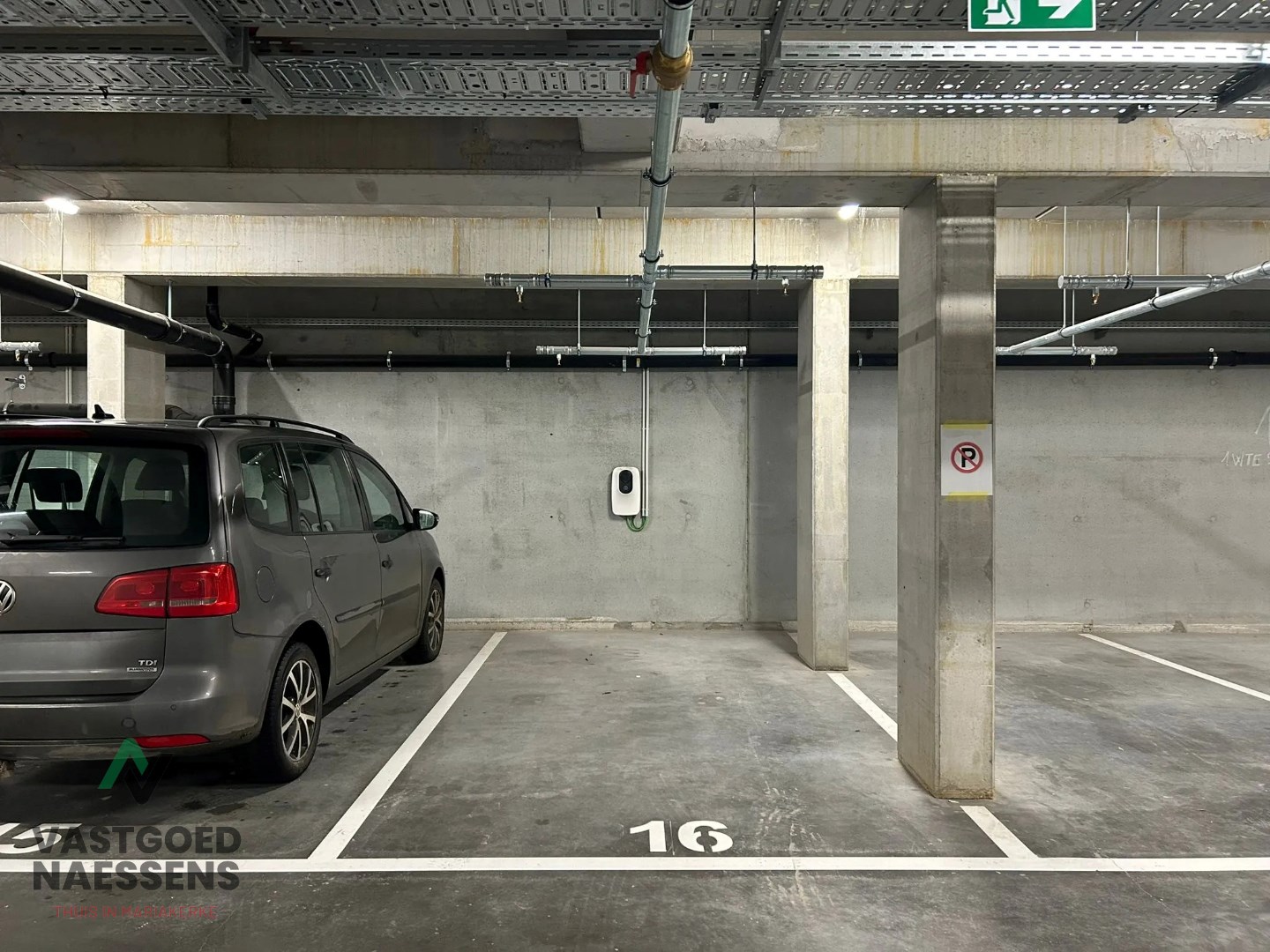 Emplacement de parking a louer À Oostende