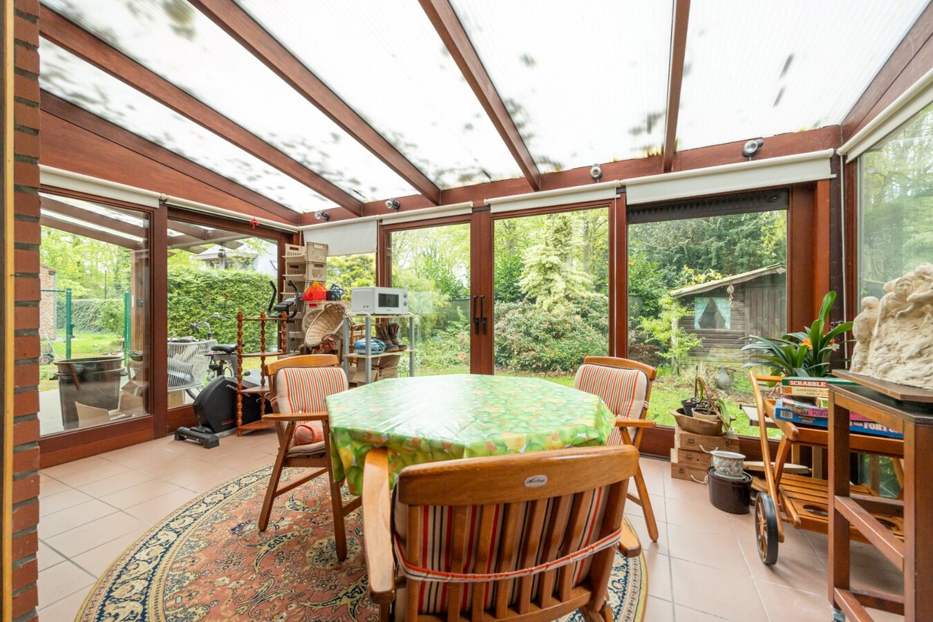 Ruime gezinswoning met 4 slaapkamers in het groene Hertebos 