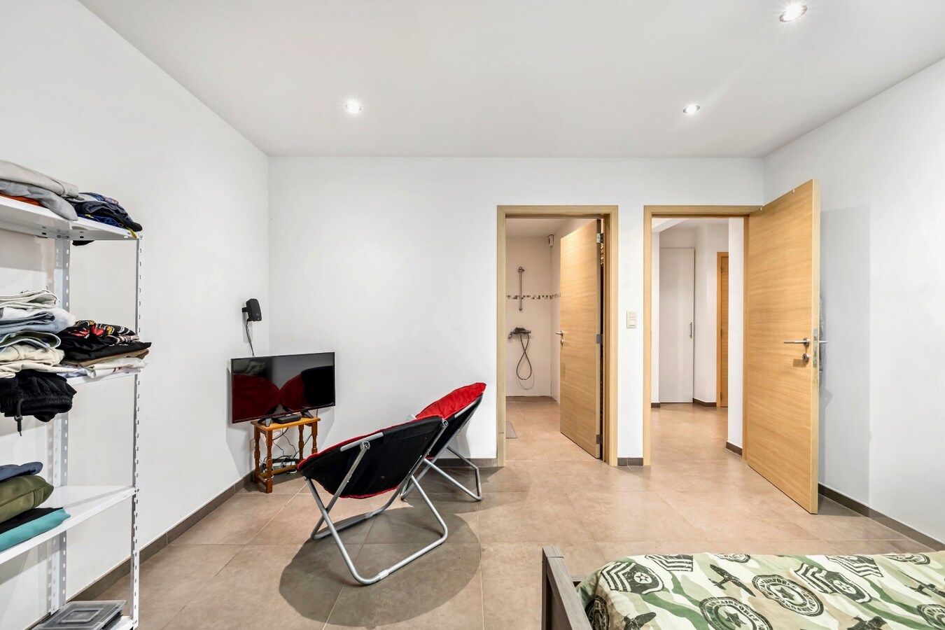 Instapklaar 4-slpk gelijkvloersappartement met Durmezicht in centrum Lokeren 