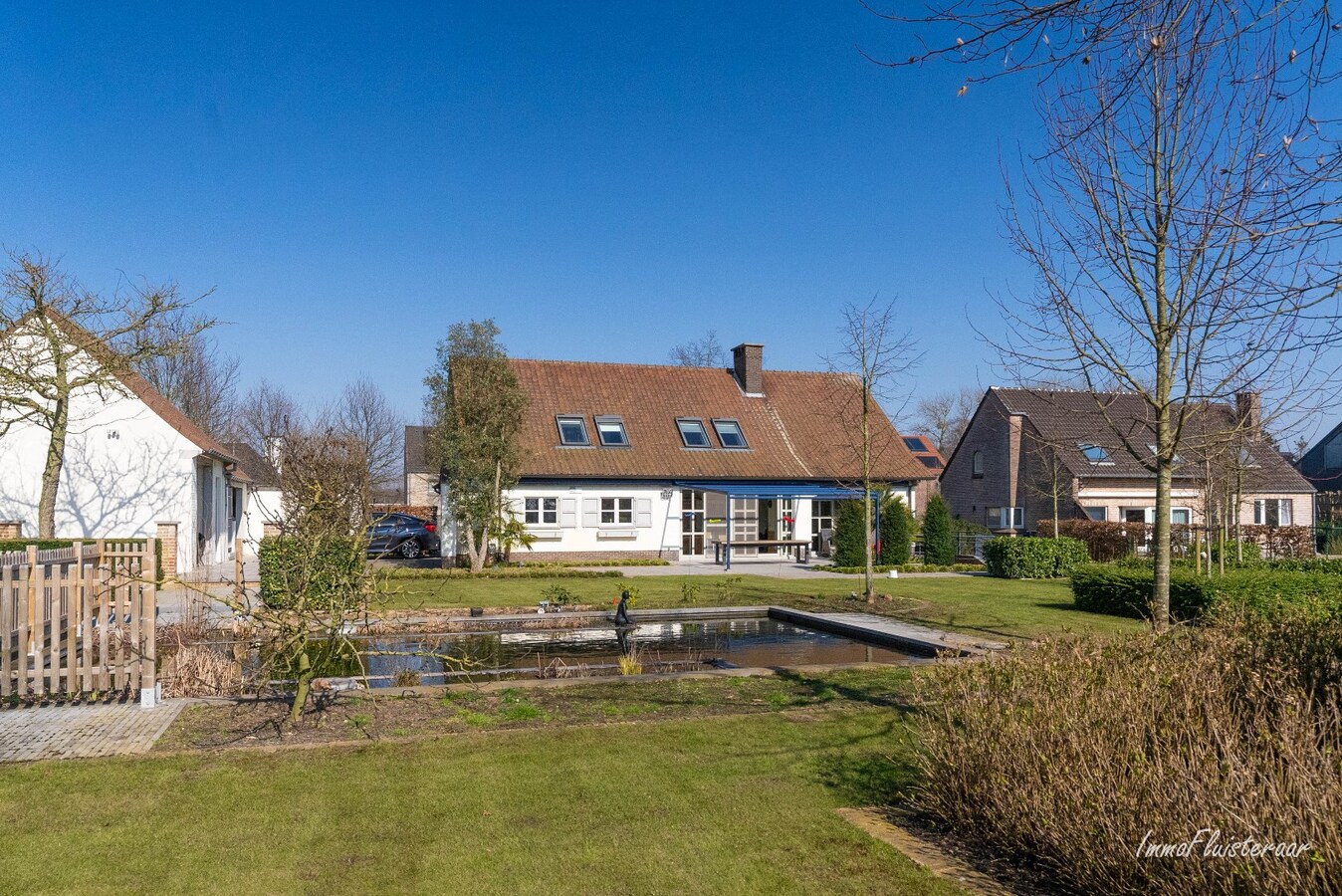 Prachtige gerenoveerde woning met bijgebouwen en paardenfaciliteiten op ca. 1,3ha te Kortenaken (Vlaams-Brabant) 